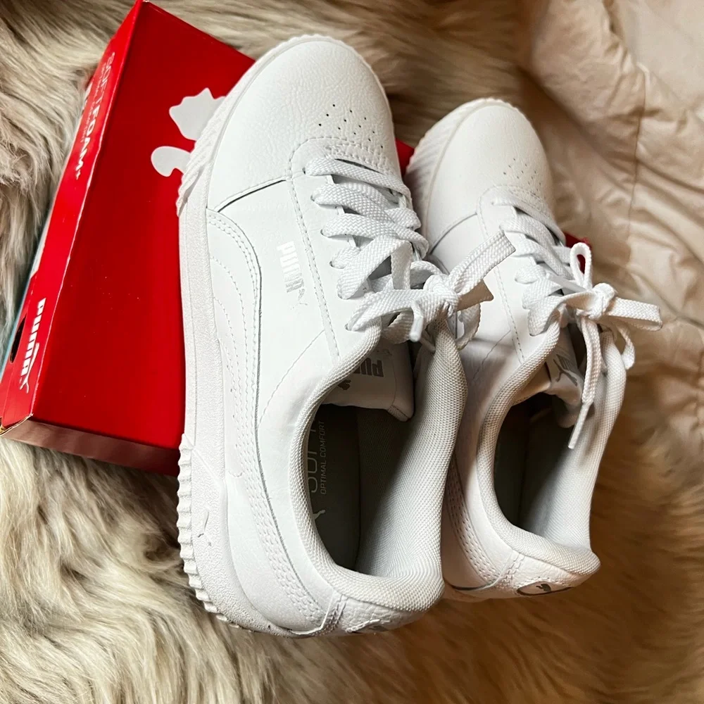 Puma white sneaker soft form, Mint Condition. - Picture 12 of 14
